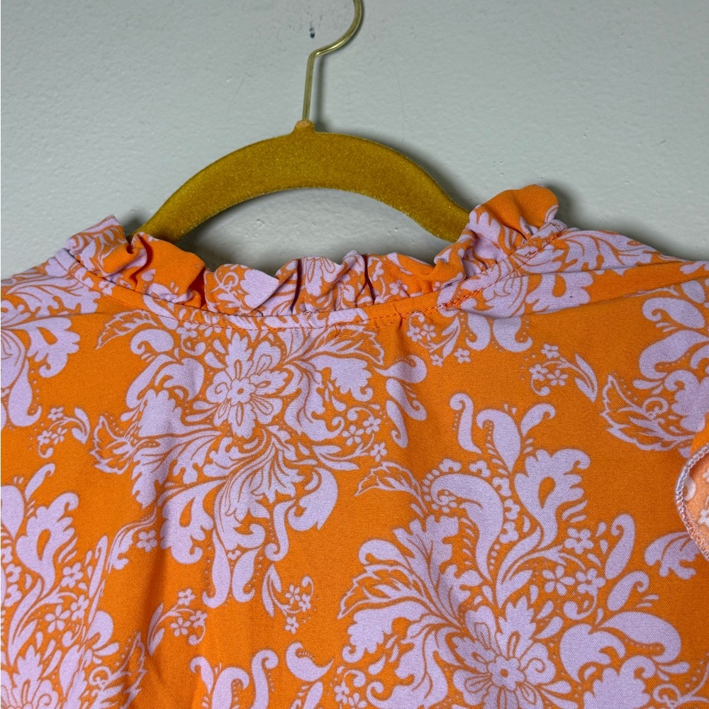 NWOT Haptics Flutter Sleeve Floral Blouse in Orange - Picture 4 of 7
